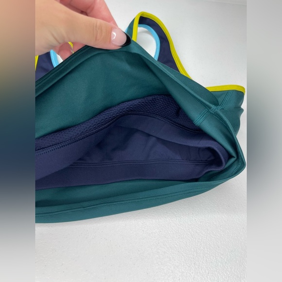 Cotopaxi Women's Mari Crop Top Built-in Sports Bra Teal Yellow Size Small. - Picture 5 of 5